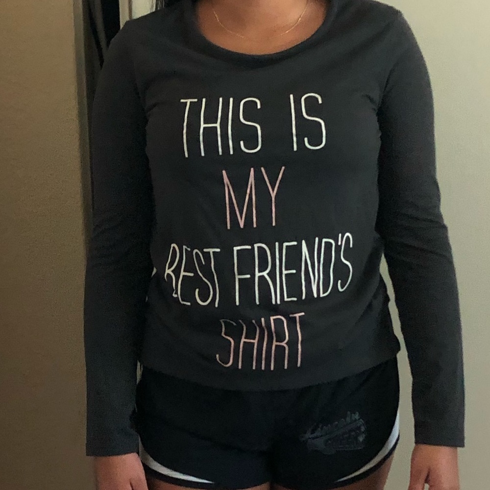 Old Navy gray graphic long sleeve shirt  XL